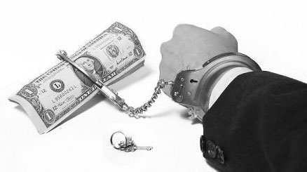 BANKI NA POTĘGĘ ŁUPIĄ POLAKÓW Z&nbsp;PIENIĘDZY!