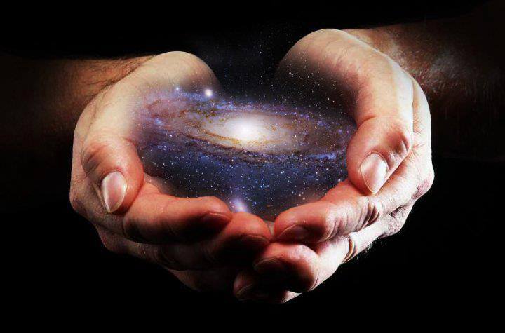 EZOTERYKA: KAŻDY CZŁOWIEK TO ODRĘBNY&nbsp;WSZECHŚWIAT