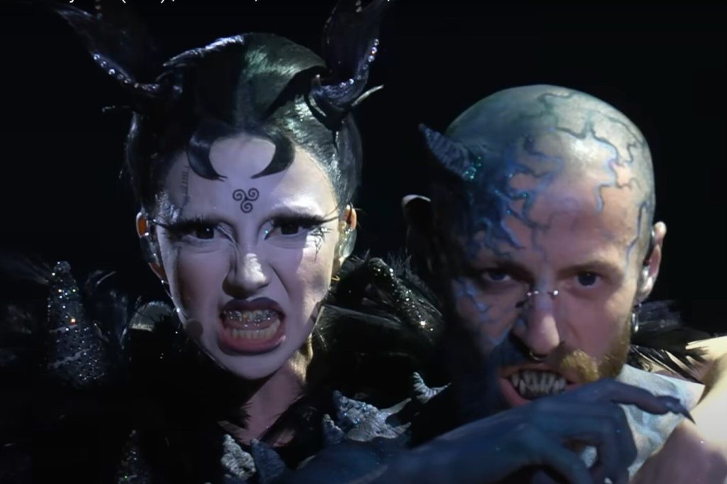 LEWICA PRZEJĘŁA MILIARDY UMYSŁÓW i&nbsp;WYGRAŁA