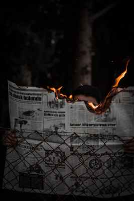 ELITA CHCE ZAMKNĄĆ X i FB! „OCENZURUJEMY WAS”