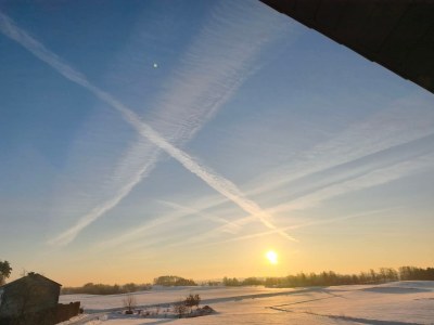 SYMULACJA: FAŁSZYWY ŚWIAT i&nbsp;POGODA